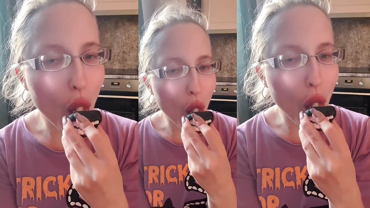 アスムル・ヴァンパイア・ティース