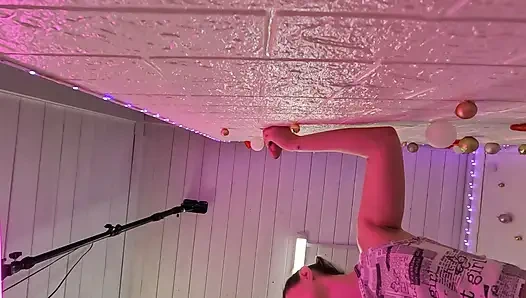 Yarak zevkle boşalıyor allmylinks misssvikki