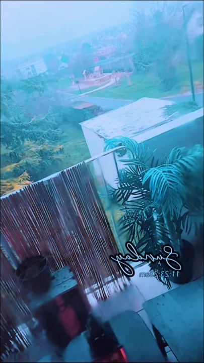 ExiB👀Me... VaneSsaBiTCHx Parischiennetrvprod91