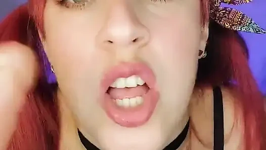 Üvey babam borçlarını ödemem için beni büyük yaraklı zenci adamlara veriyor!!!