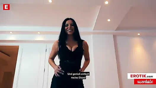 Kencan ngentot nakal untuk Kira Queen