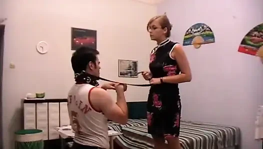 Onu domaltarak besliyor