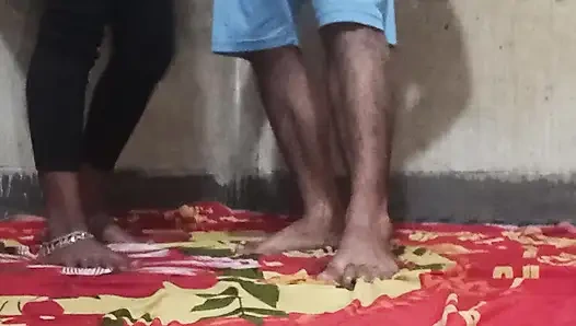 Tarian lengkap istri india