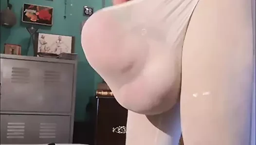 Belgian porn video – Bulging in Lingerie After Filling up with 1 Liter Glucose