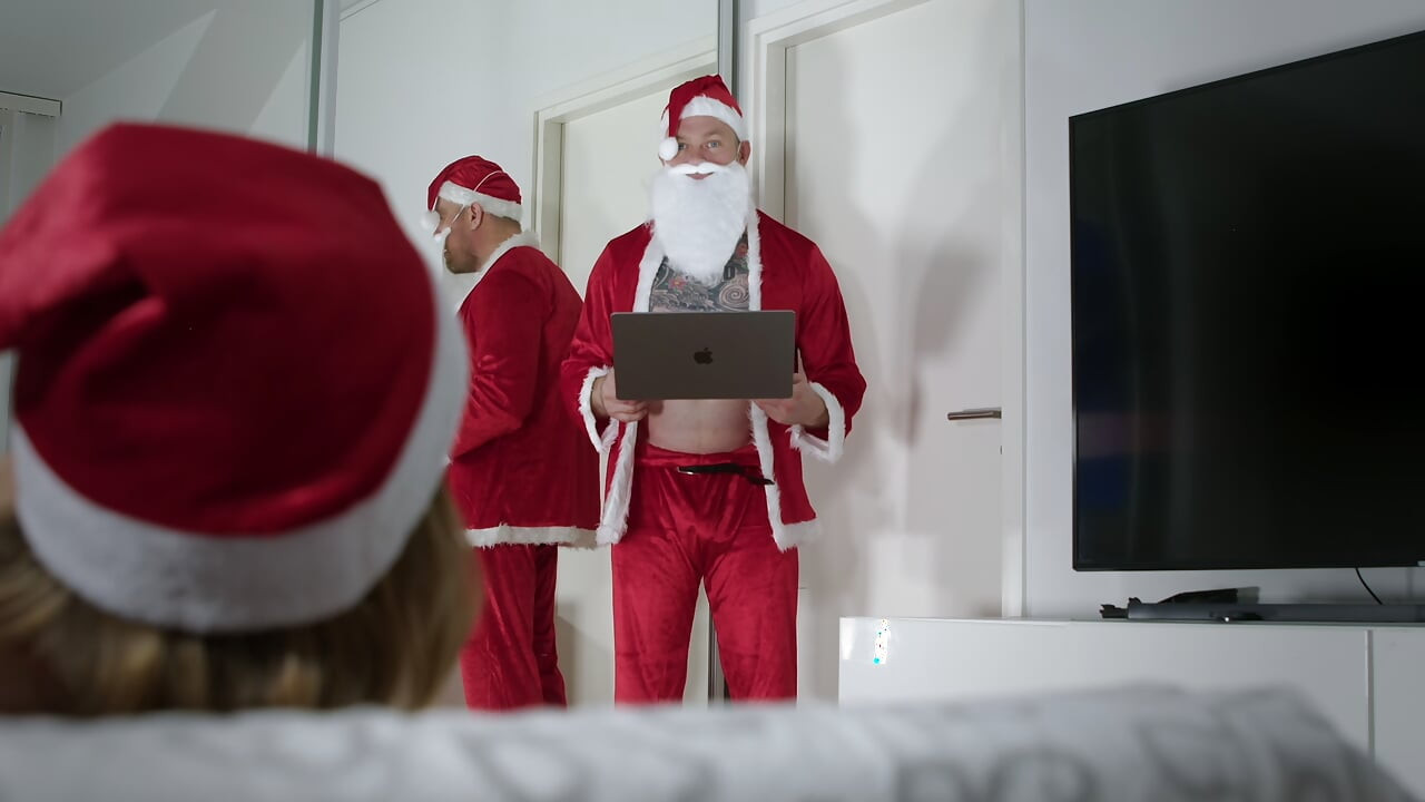 The lazy elf gets a lesson from Santa.