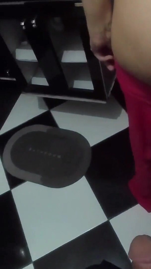 A lesbian agreed to suck and fuck in the coffee shop bathroom. | Clip 2