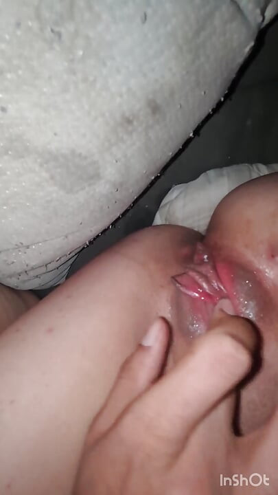 Melahap kontol dan bermain memek jarak dekat