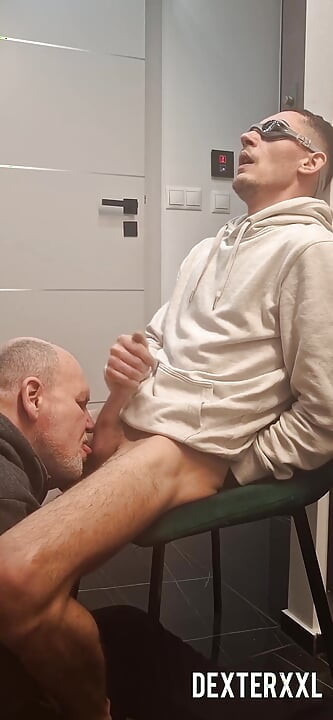 Sexig mager vän Honza förförde stor enorm sperma