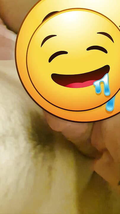 Blowjob gadis Arab dan muncrat di mulut