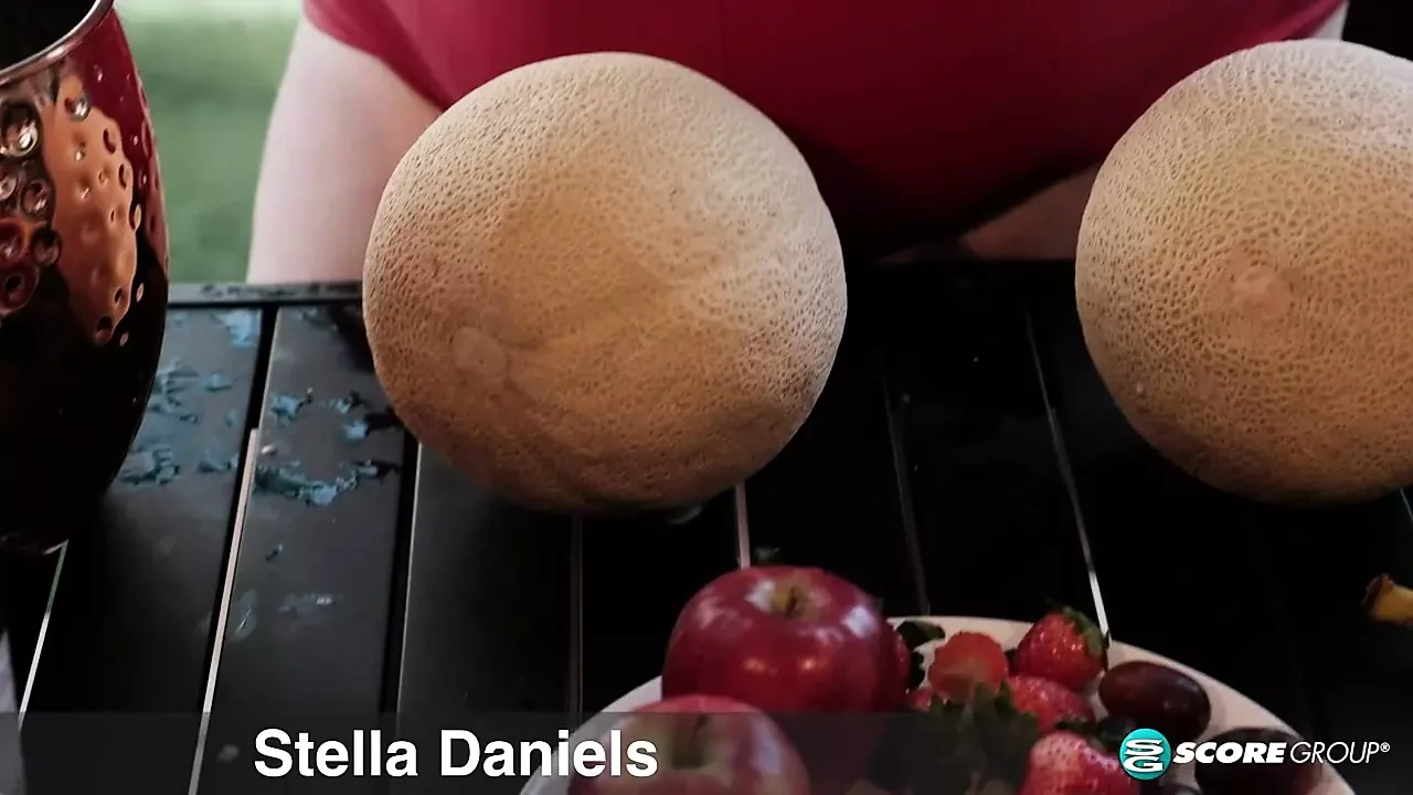 Sticky Times mit Stella Daniels