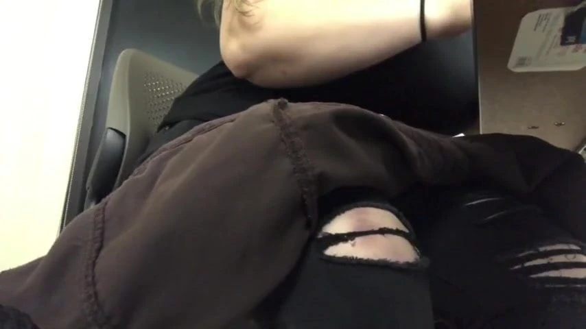 sextina humping pillow