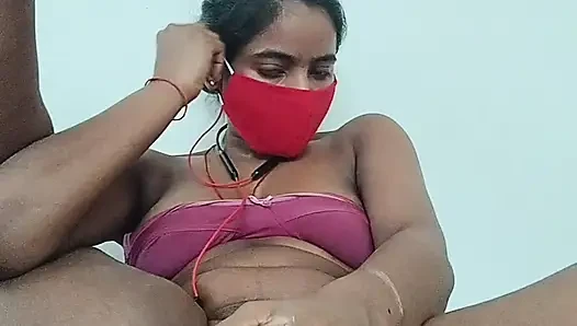 Hintli viral sürtük chocolaty kız amını çok sert sikiyor