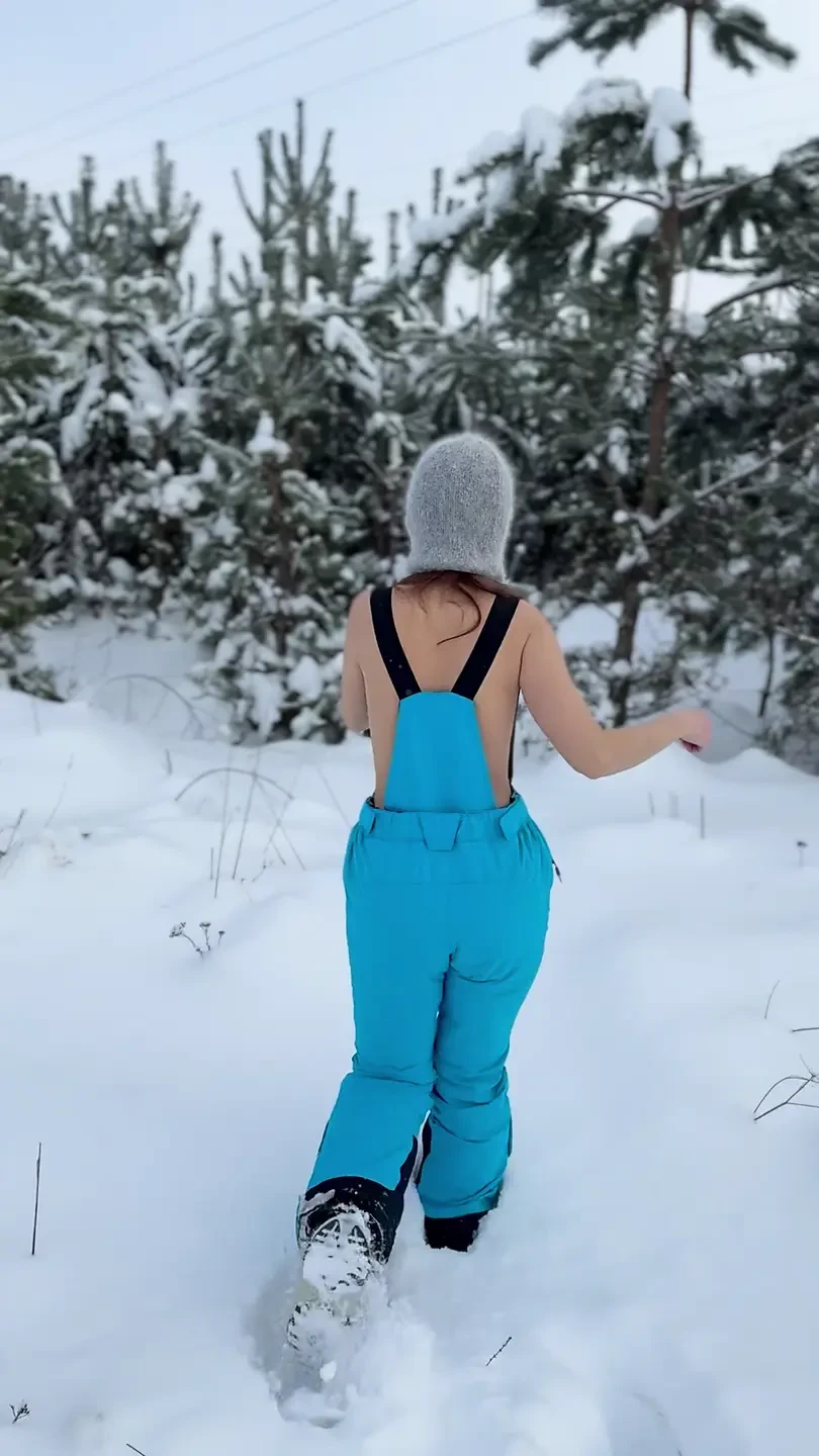 Sexy snow girl