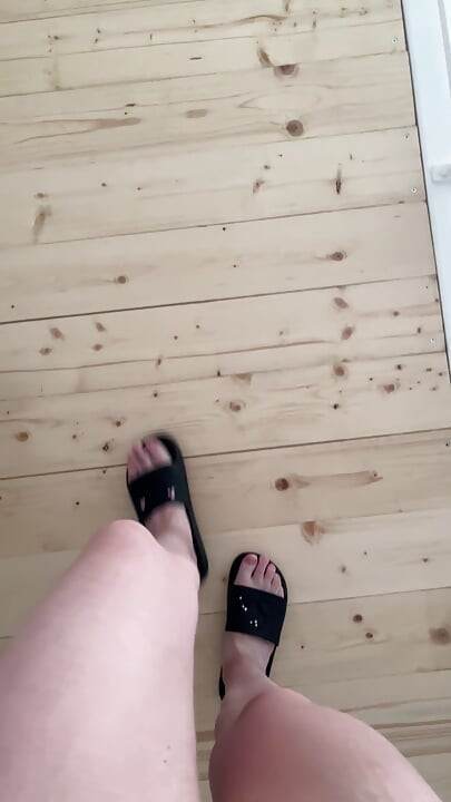 Volim nositi japanke u stanu