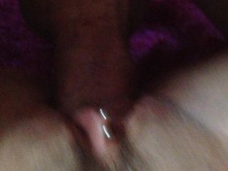 Kahrolası sıkı kedi ile klitoris başlık piercing