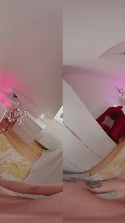 Key moment from "18VR Jessie Ames Loves Using Those Elegant Feet To Warm You Up"