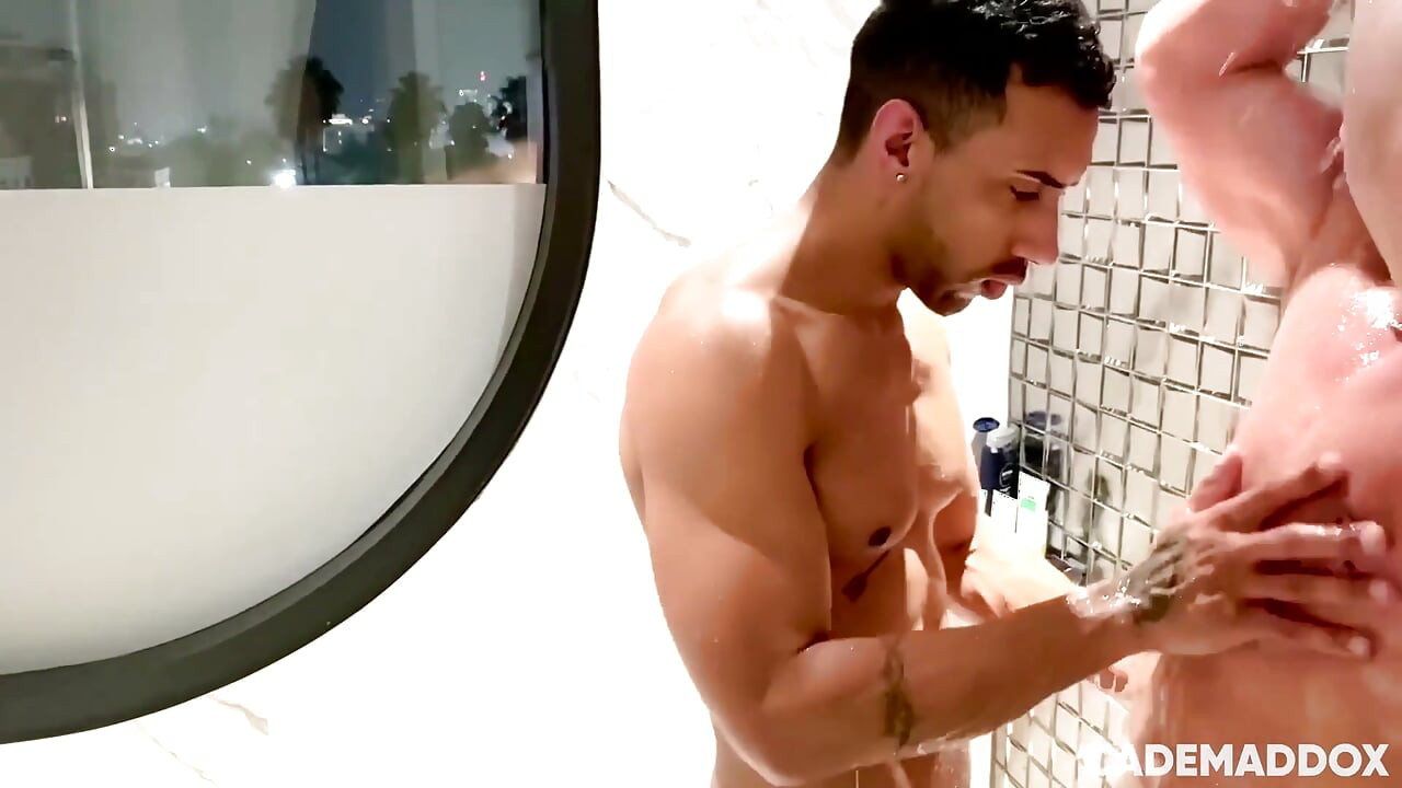 Bölüm 2 Jay Alexander ve TravserSon üç yollu