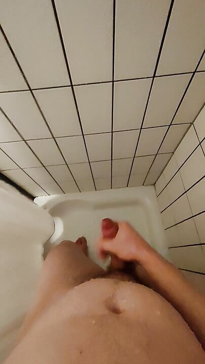 Pleasurable masturbation in the shower