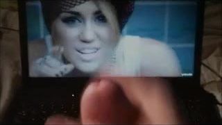 Branlette et éjaculation sur Miley Cyrus, à qui appartient la vidéo de mon cœur