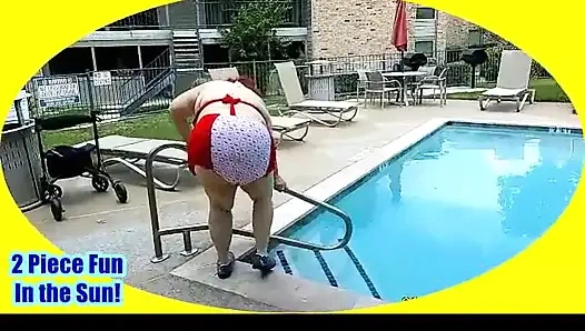 Vicki si suster nakal lagi asik muasin memeknya pakai 2 baru di bawah sinar matahari bagian 1