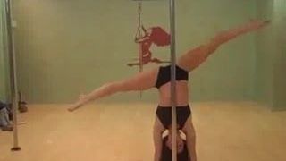 Incrível pole dance