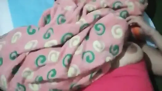 Моя подруга просит меня трахнуть ее неверного