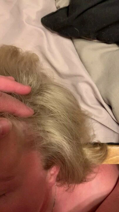Wife sucking my cock