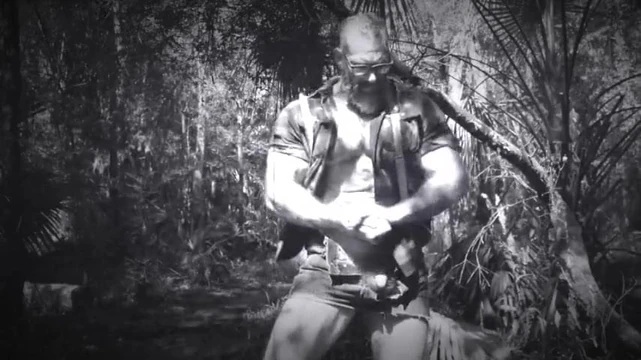 Muscle Daddy Goes To Horny Forest