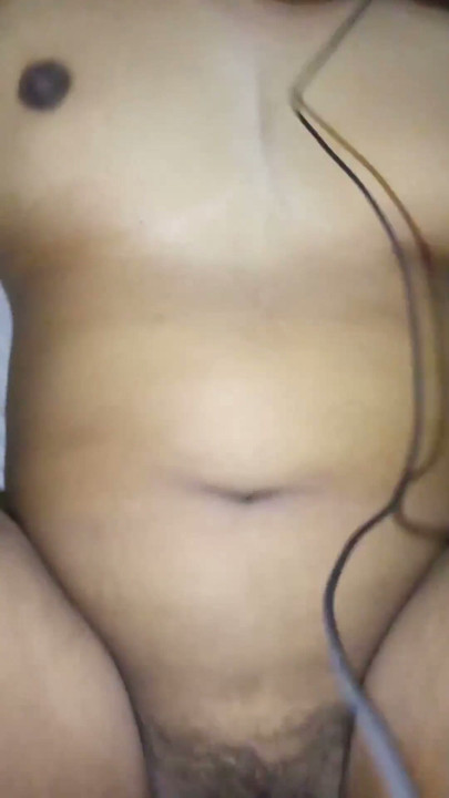 Indian wife fucking hard in room and cum in her pusssy desi ladaki ko choda aur uski choot me malai nikal di | Clip 1