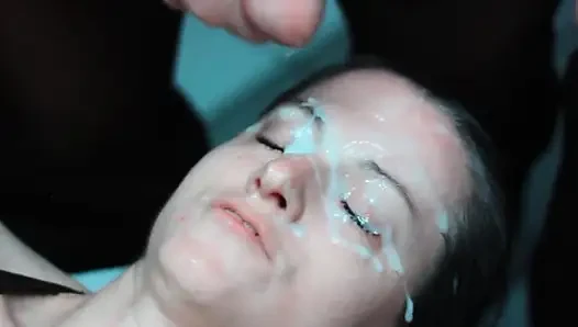 DirtyDees, sich zurücklehnend, nuss in einer doppel-sperma-blasting-session zu nehmen