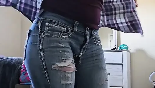 Throwback Thursday to Fucking My Big Toys in My Ass and Pussy While Wear...