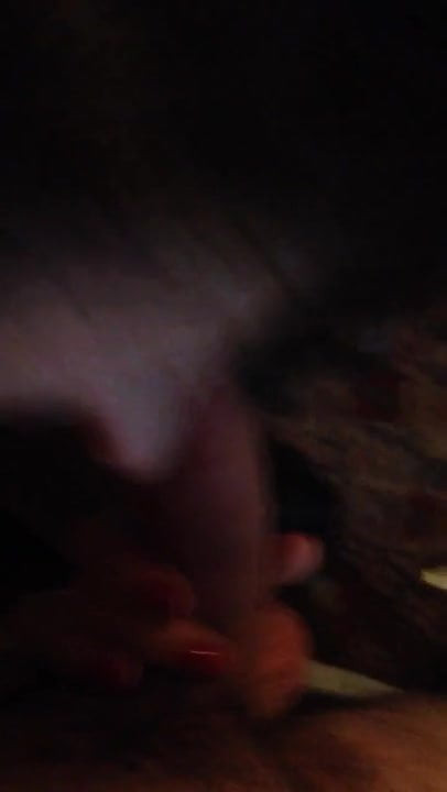 She sucks like a pro !!!