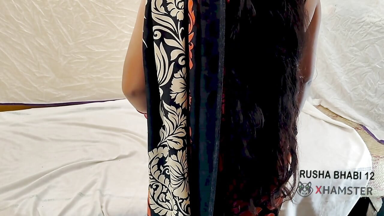 Indian Desi Wife Fuking homemade cowgirl position loudly moning young Boy fuck