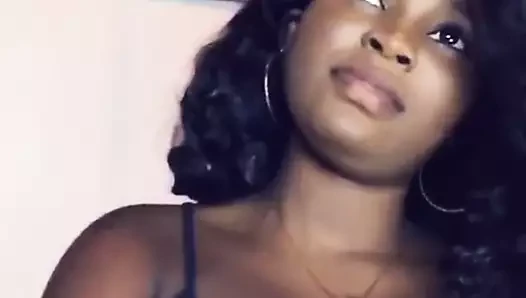 Honorine porn video – Big tits Honorine