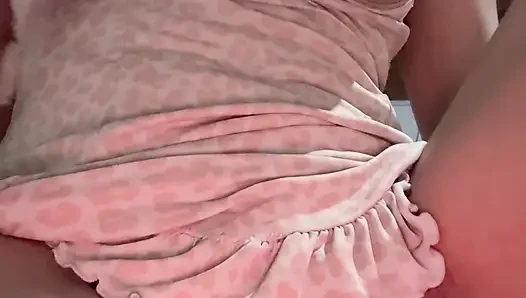 Close-up dan fisting memek basah