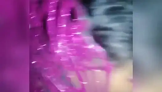 Мой сводный брат изменял мне, потому что у меня были отношения с ней, а затем я искал этих шлюх