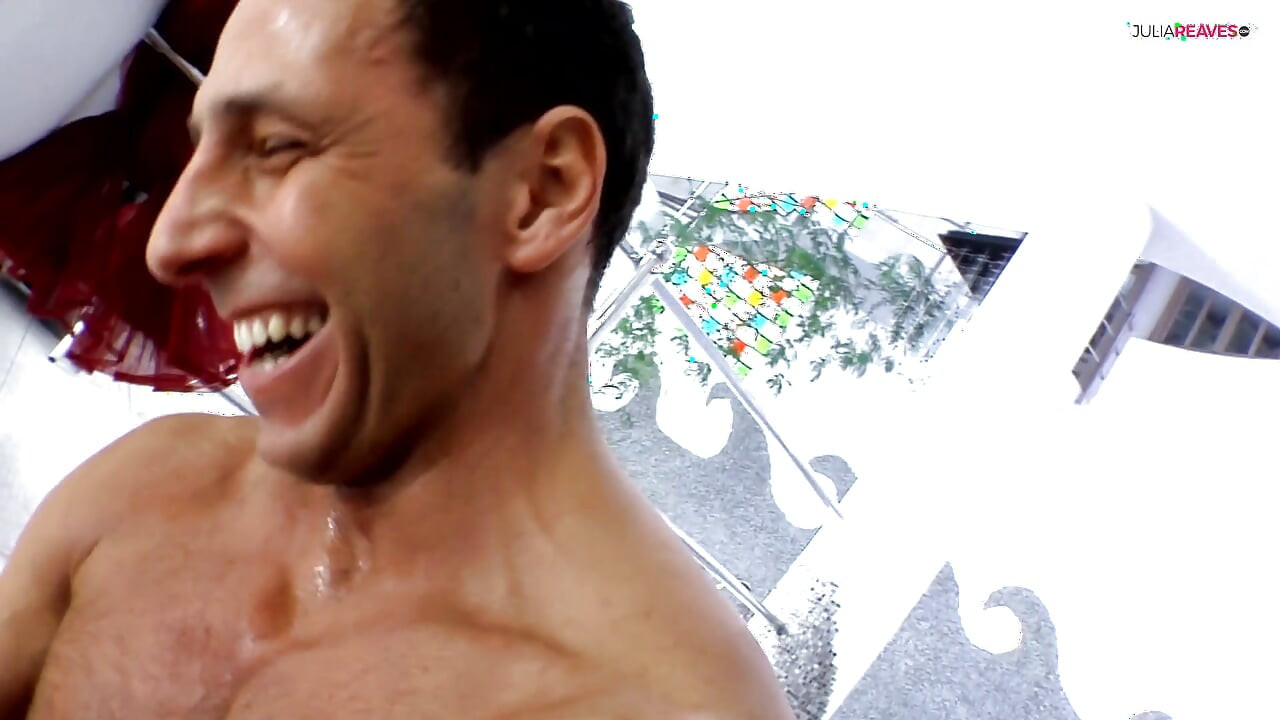 Slutty girl gets both holes stretched after getting fucked