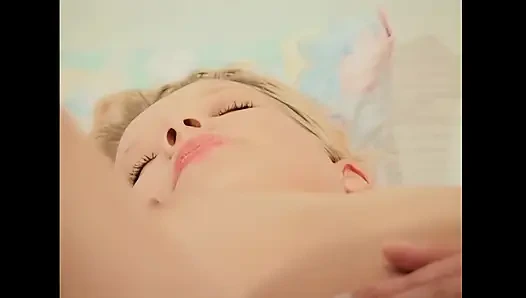 Üstte şehvetli kraliçe