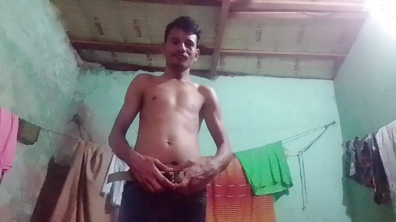 I filmed a nude video inside a room, how did it go?