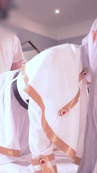 Cute Frieren Cosplayer get Fucked, Asian hentai cosplay 7 | Clip 1