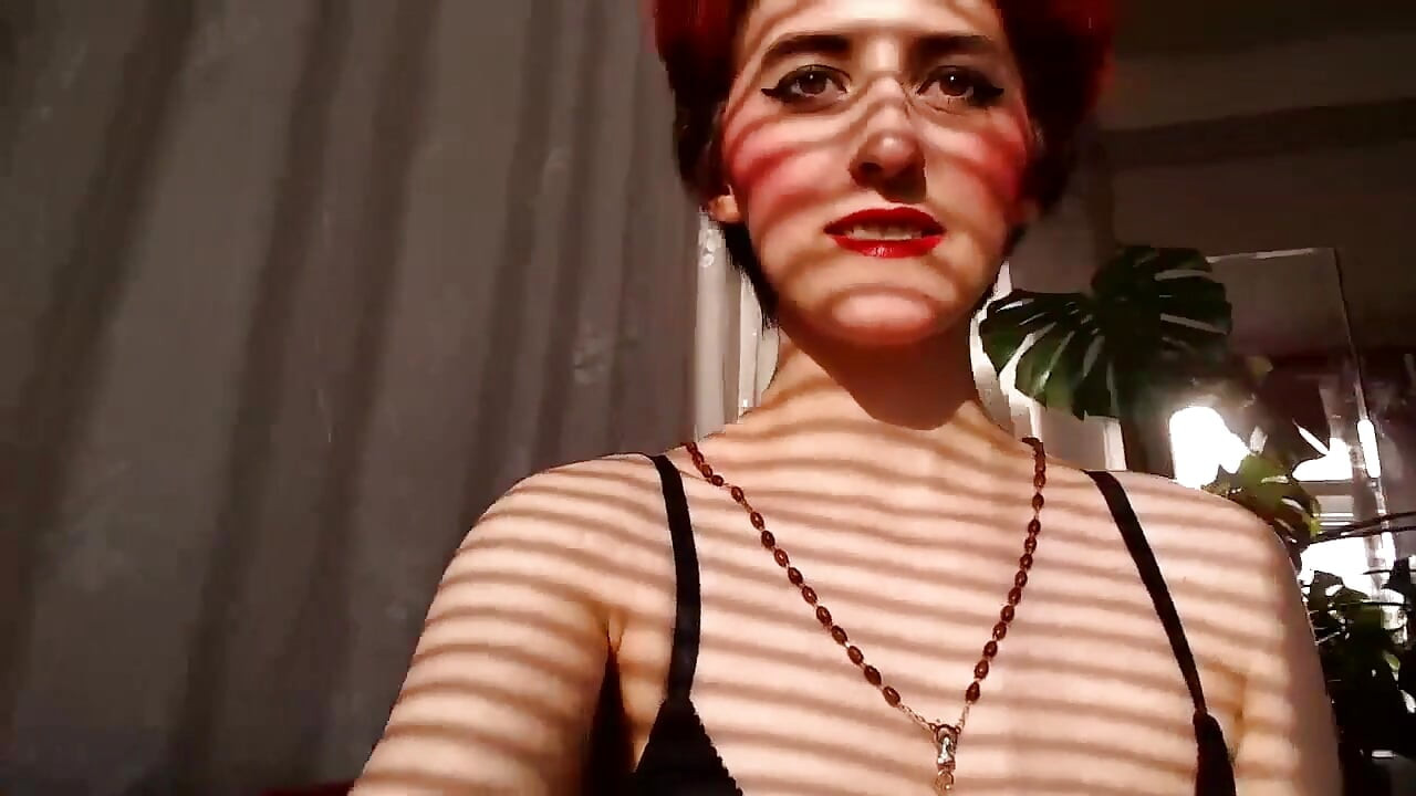 Seksi 4/20 - tam web kamerası gösterisi