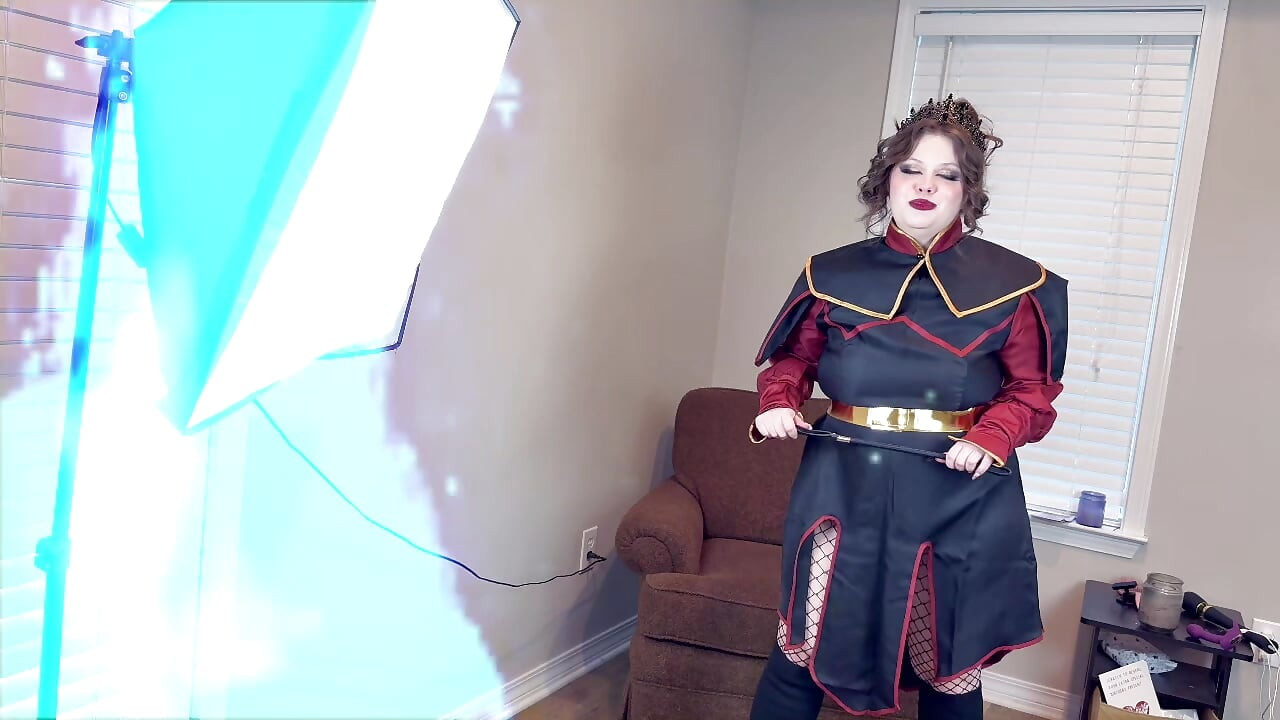 Dominação feminina Azula Captura e Tortura Você