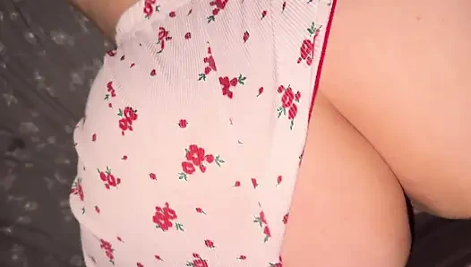 A Juicy Ass In  Shorts Bounces On A Dick Until The Guy Cum