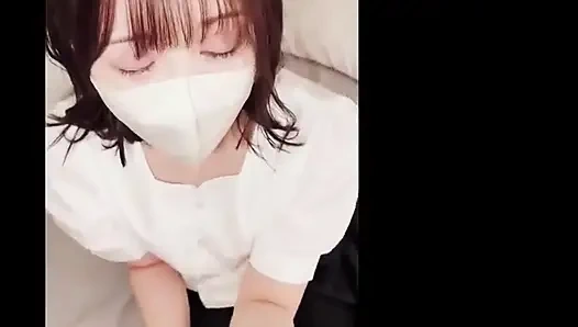 Binlerce kişi arasından seçilen büyük mertebeli cazibe, nadir samimi aceleyle yakalandı