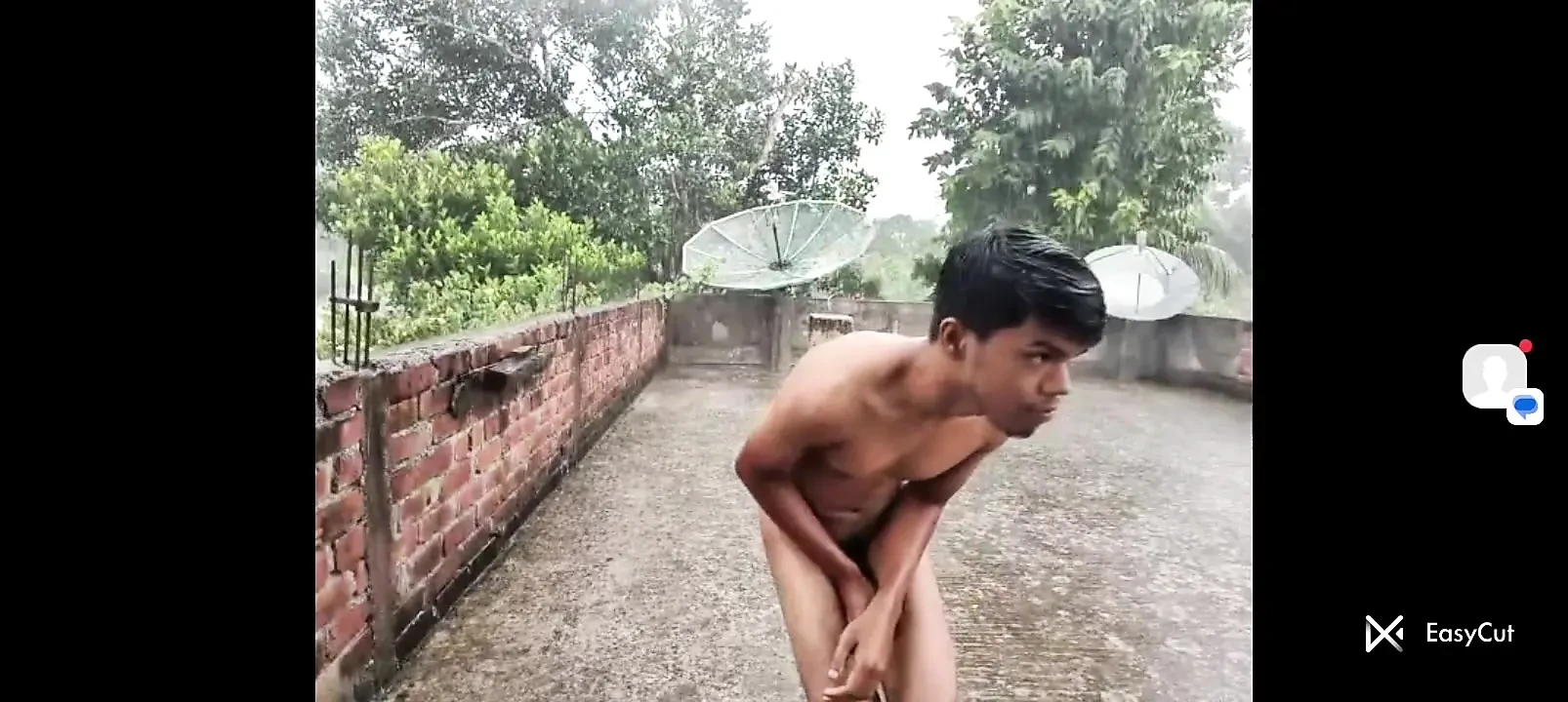 Masturbation in Rain, Showers