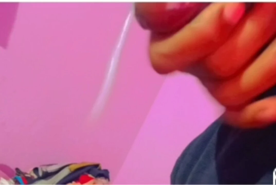 Hot Model  Dick Flashing & Cumshot in room