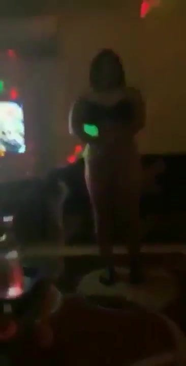 Arab dance