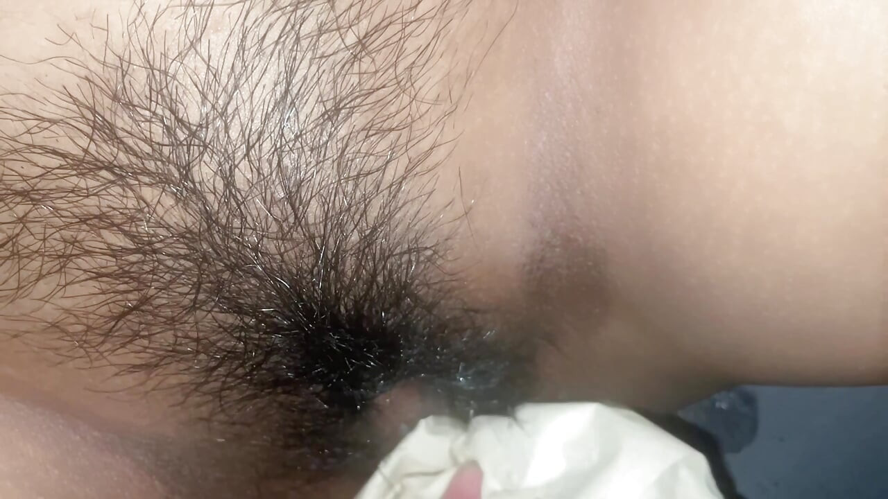 fucking a young mother until sperm comes out in her vagina