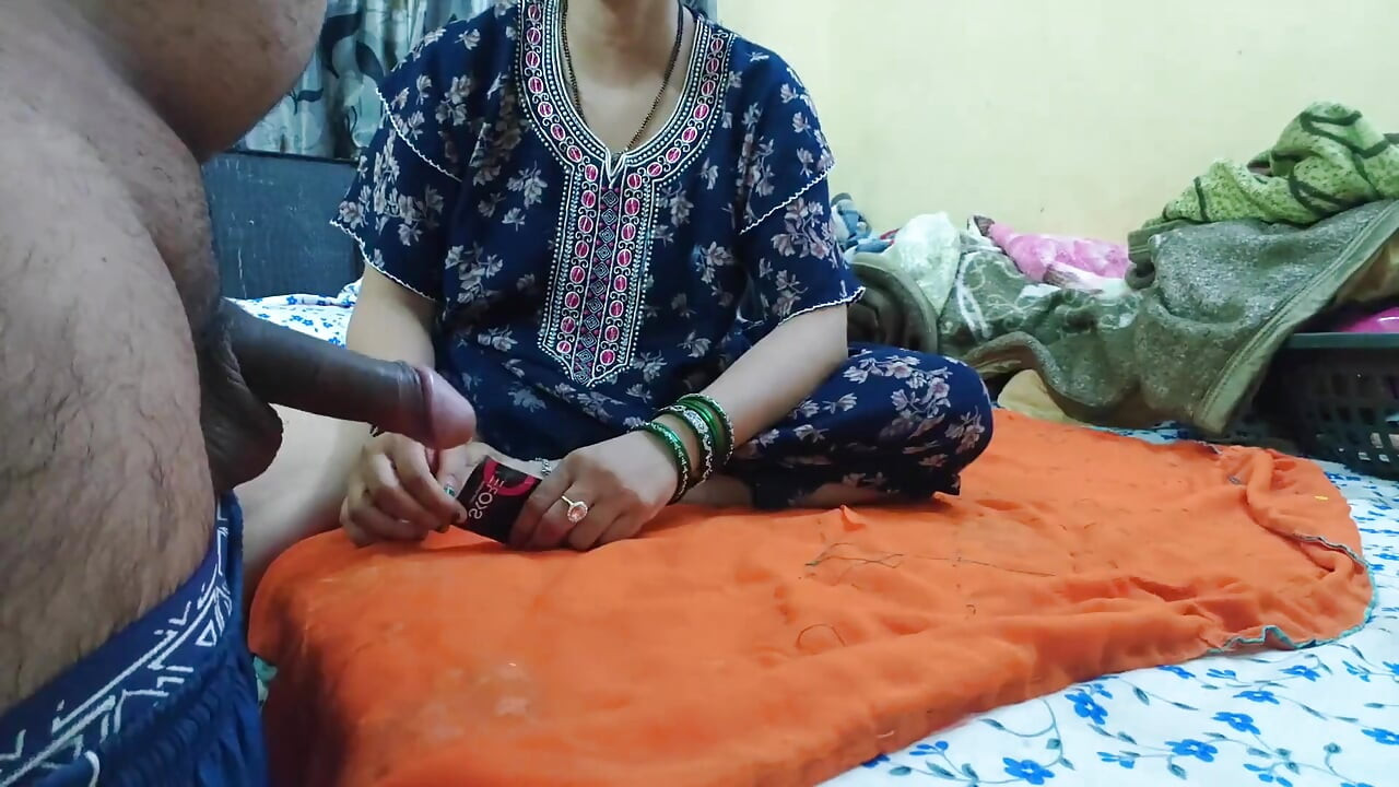 Bhabhi Ko Mc Mai Hi Condom Laga Kar Choda