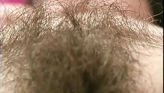 Vintage hairy 3 way aughties hairy hippy lesbians